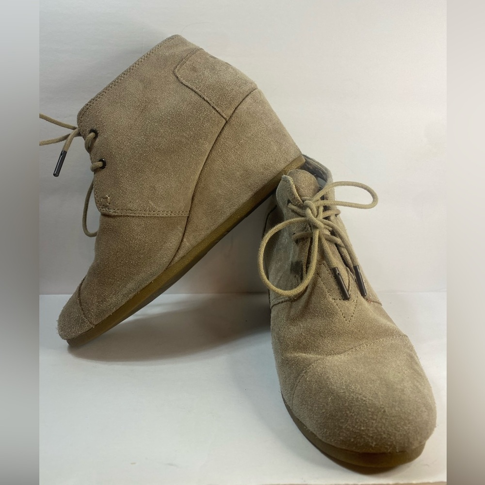 Toms Suede Lace-Up Wedge Booties Size 10